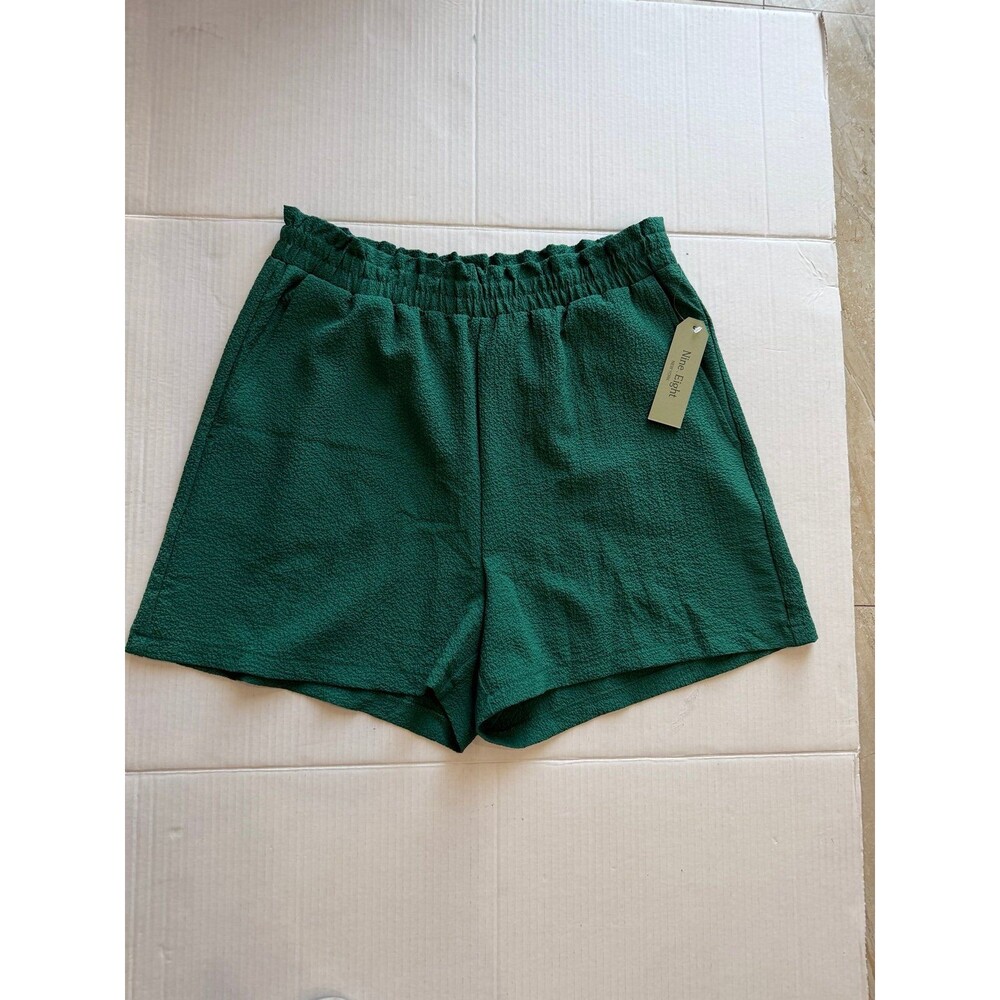 Nine.Eight New York Green Textured Elastic Waist Shorts Women’s Size M NWT